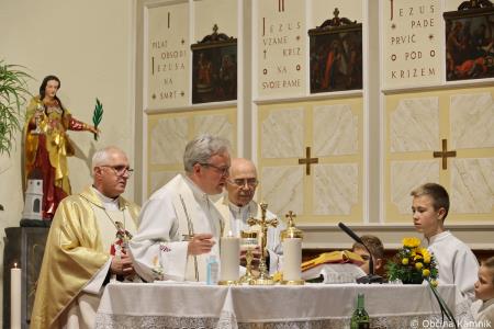 Blagoslov spominske plošče Francu Mihaelu Paglovcu in Ignaciju Škodi (5)